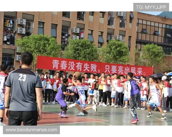 梦中邂逅篮球与足球明星激情对决的奇幻场景